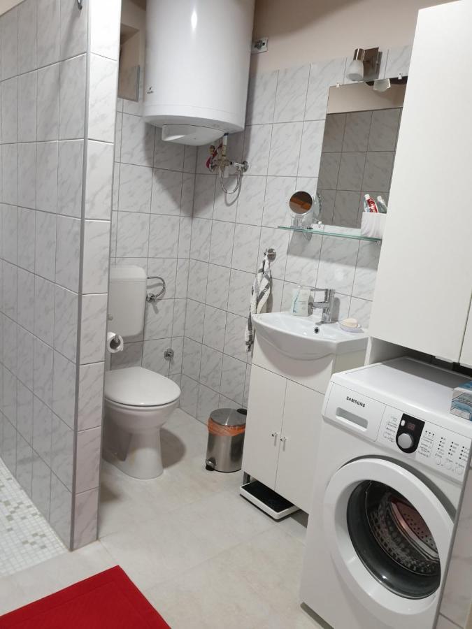 Kis Haz Apartman Zalacsány Extérieur photo
